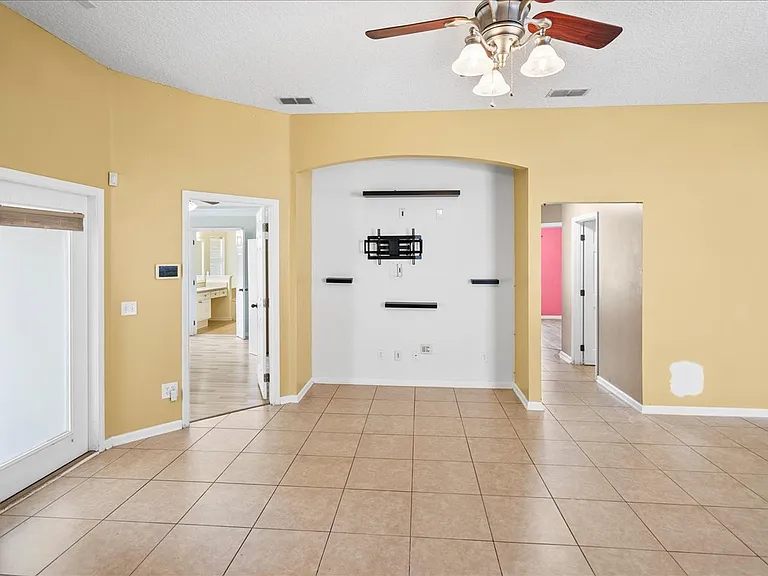 3664 Shrewsbury Dr — Photo 11