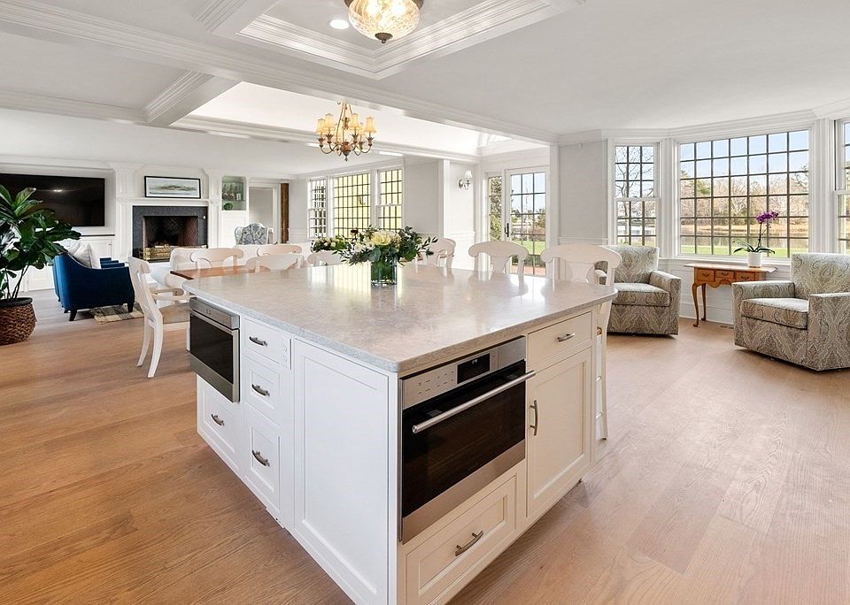 47 Saint St, Duxbury, MA 02332 Zillow