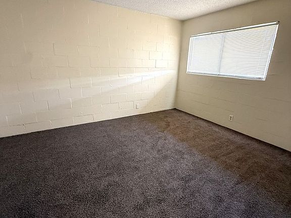 3rd image of 1680 Scott Ave #I3