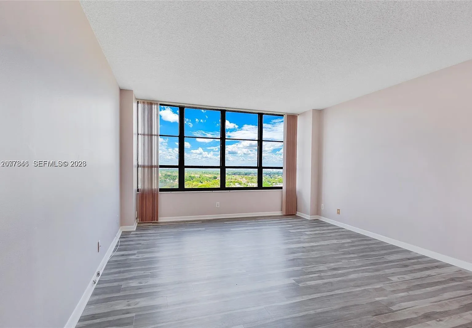 600 Three Islands Blvd — Photo 4