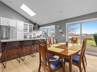 56 Dougs Ln, South Jamesport, NY 11970