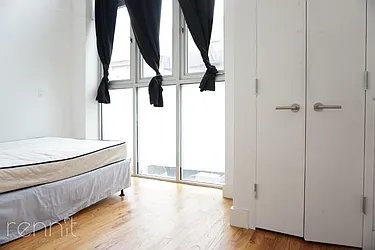 Rented by Rennit Inc.