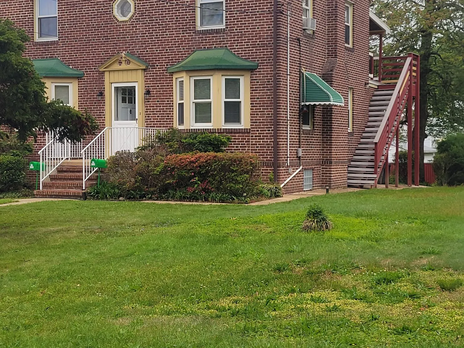 1253 Circle Dr — Photo 3