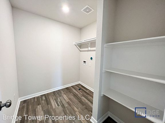 3rd image of 17640 Cedar Crst Dr