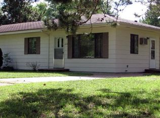 1716 Nelson Dr, Eau Claire, WI 54703