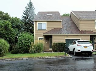 18 Lisa Ct, Dobbs Ferry, NY 10522