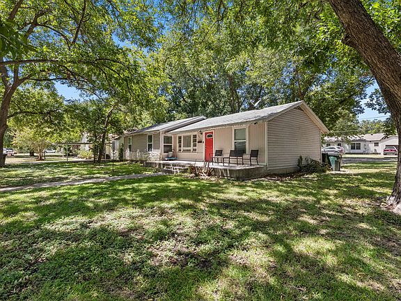 4th image of 3901 Sleeper Ave