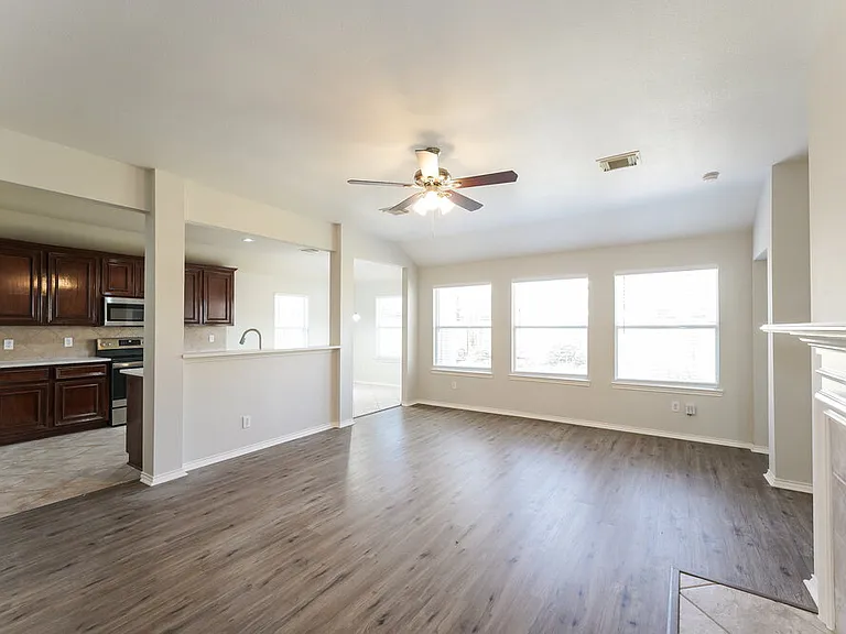 28506 Carly Cove Ln — Photo 5