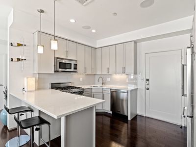 345 D St UNIT 11, South Boston, MA, 02127