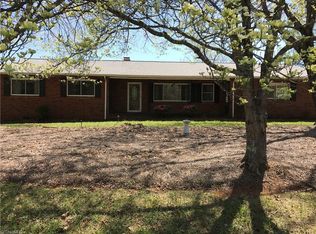 5019 Grandover Pkwy, Greensboro, NC 27407