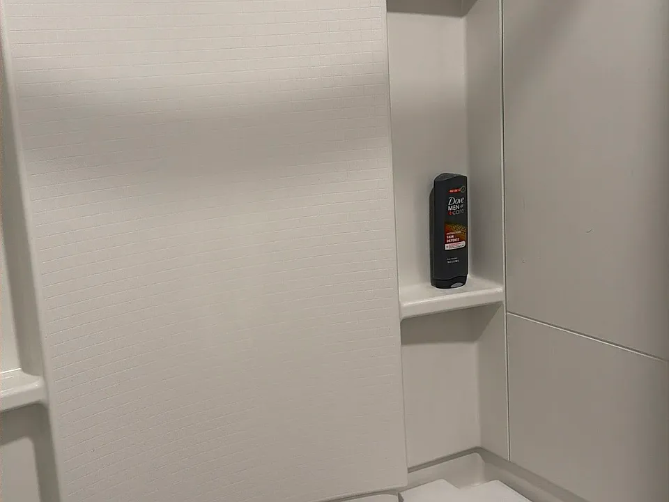 Seated shower