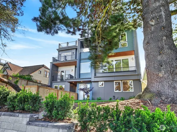 4144 44th Avenue SW, Seattle, WA 98116