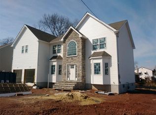 615 Plainfield Ave, Piscataway, NJ 08854
