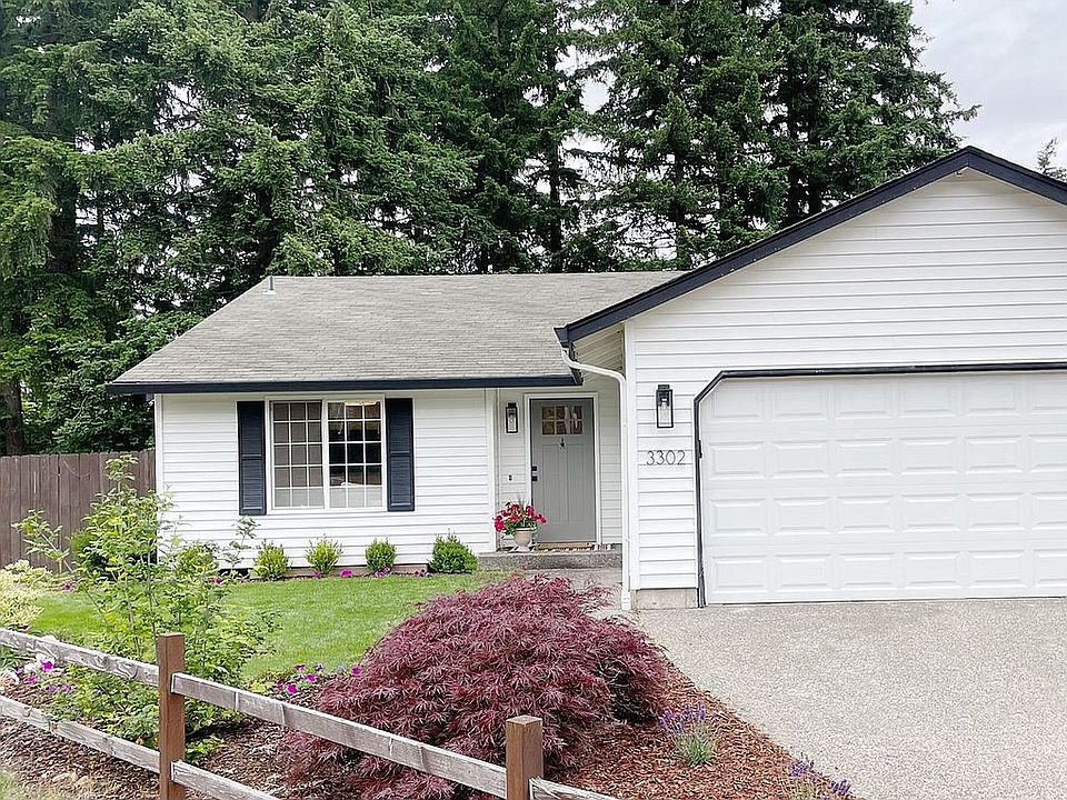 1st image of 3302 NE 180th Ct