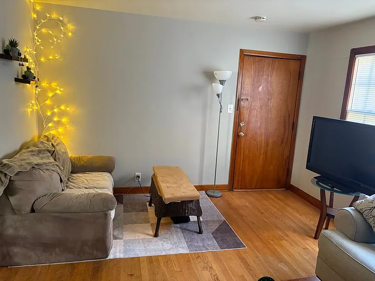 5515-5519 W Martin Dr — Photo 6