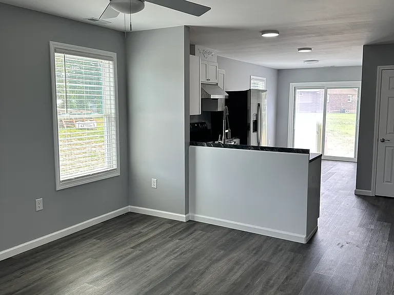 105 Leslies Home Dr — Photo 10
