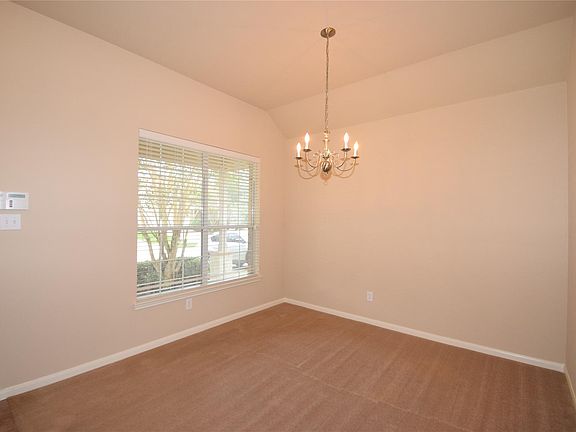 4th image of 26334 Longview Creek Dr