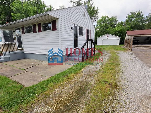 3rd image of 1833 Lodge Ave