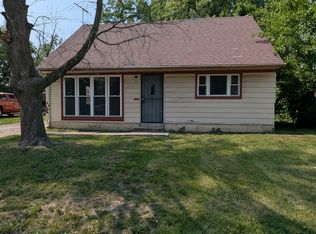 10 Apache St, Park Forest, IL 60466