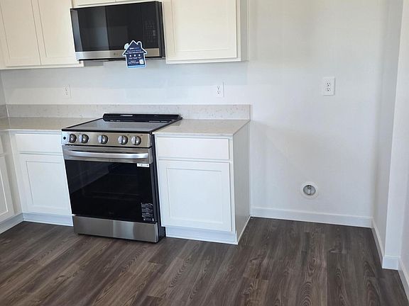 3rd image of 11188 W Ventana Dr