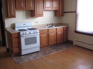 5141 W Roscoe St #4, Chicago, IL 60641