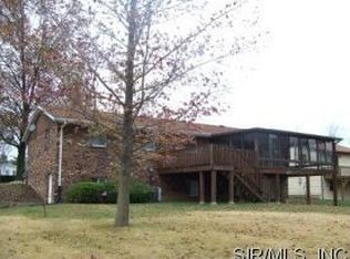 36 Shore Dr SW, Edwardsville, IL 62025