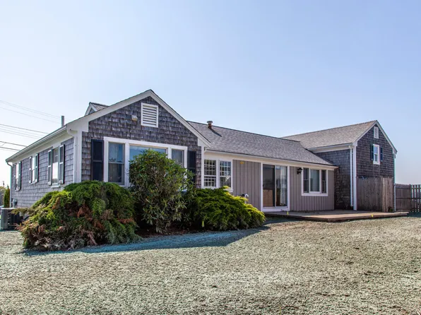 227 Pawkannawkut Drive, South Yarmouth, MA 02664