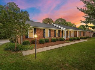 2516 Elderwood Ln, Burlington, NC 27215