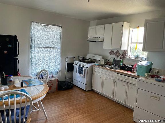 3rd image of 9027 GARNETT AVE