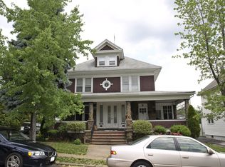 21 Garretson Ave, Staten Island, NY 10304