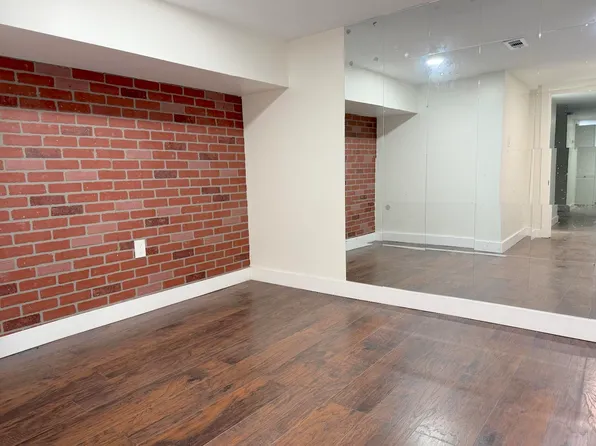 273 Forrest St, Jersey City, NJ 07304