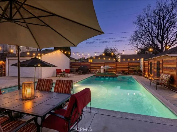 4201 Gardenia Ave, Long Beach, CA 90807