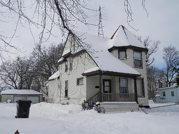 2nd image of 360 Colby Ave