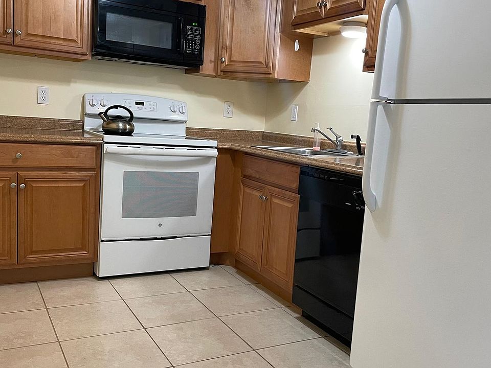 1st image of 217 Harrison Ave