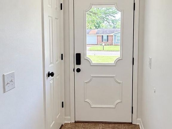2nd image of 107 Bartlet Ln