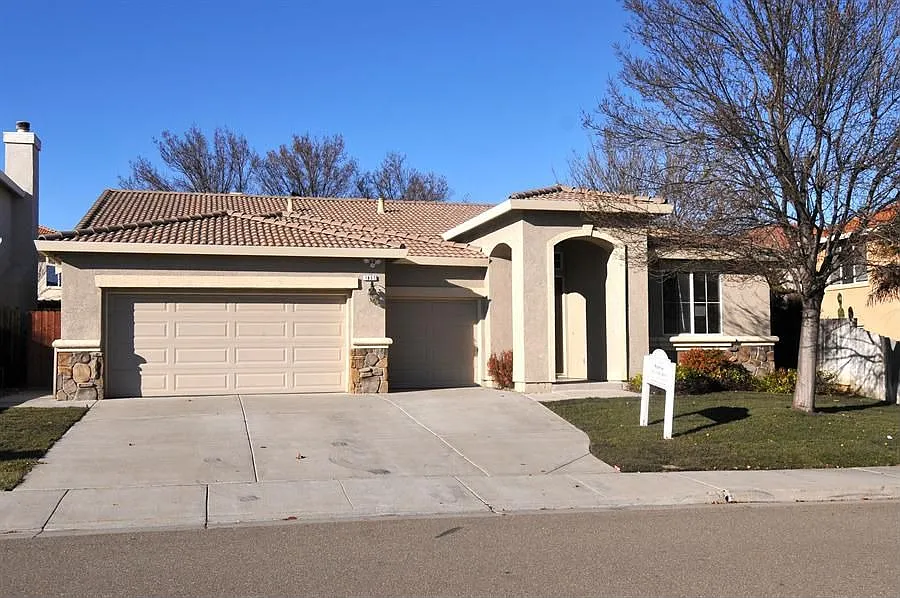 1857 Kern Mountain Way photo 1