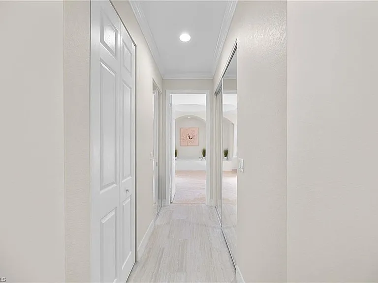 6542 Marbella Dr — Photo 20