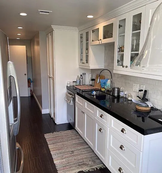 412 N Palm Dr #302 — Photo 6