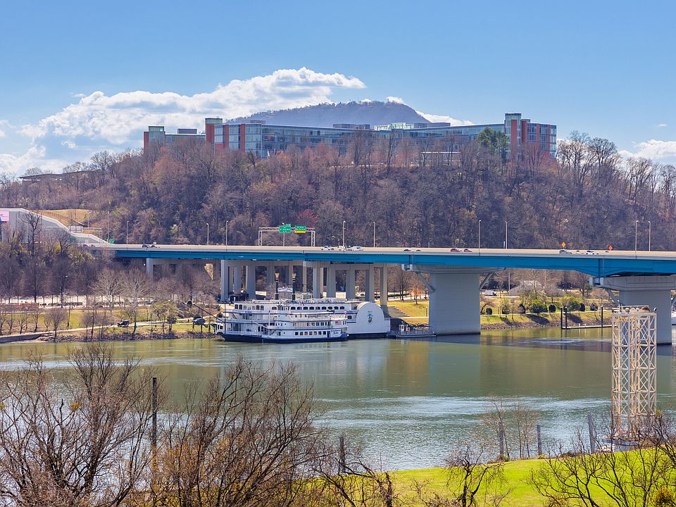 1st image of 200 Manufacturers Rd APT 707