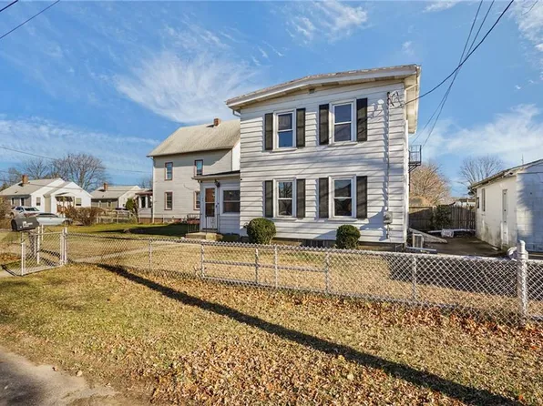 71 Notre Dame Ave, Pawtucket, RI 02860