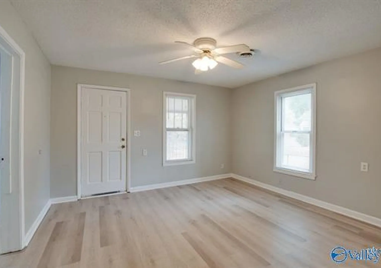 3603 6TH AVE — Photo 2