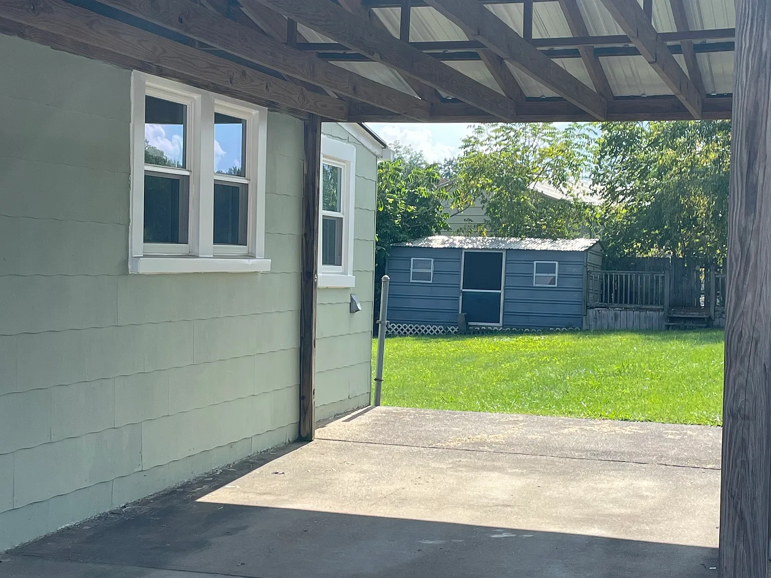 2 bed, 894 sqft, $1,100 — Photo 2