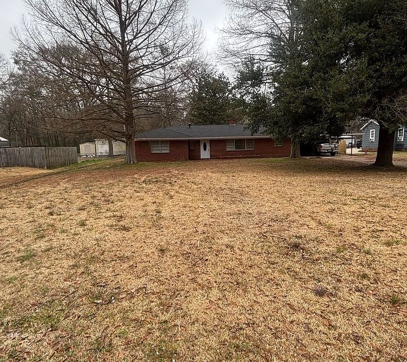 1st image of 451 E Dinkins St