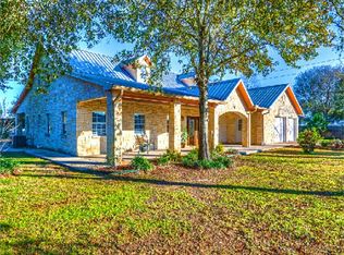 20820 Pine Island Rd, Hempstead, TX 77445