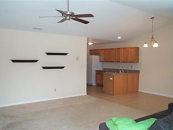 5th image of 1032 Woodlawn Ave