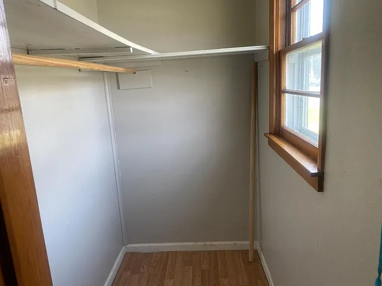 1711 W Main St — Photo 12