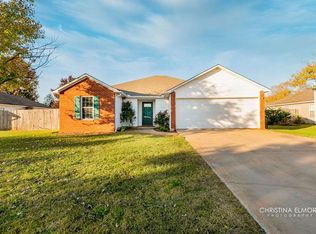 106 Wynfield Ln, Bonaire, GA