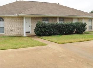 1605 S Dexter Dr, College Station, TX 77840