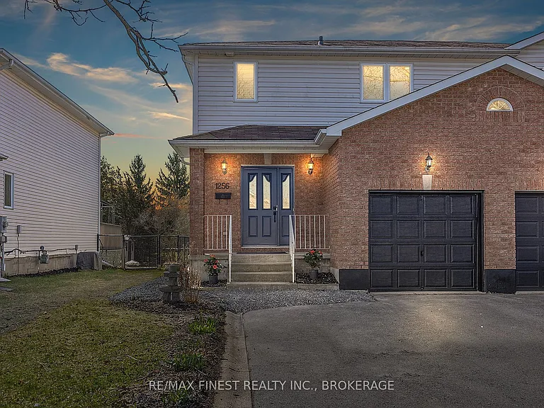 1256 Brackenwood Cres — Photo 1