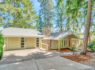 786 Brookside Dr, Eugene, OR 97405